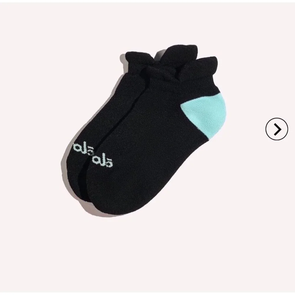Clove Ankle Socks Black & Mint Medium Lightweight & Comfortable Design women new